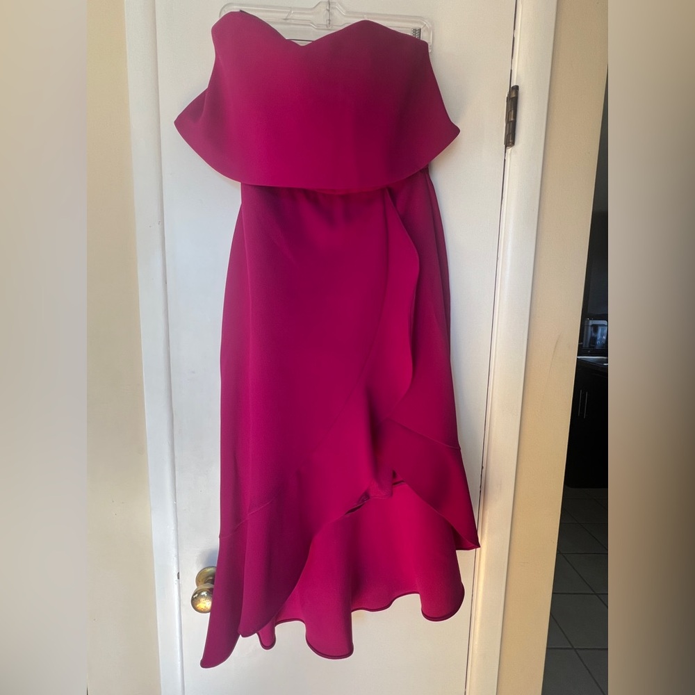XSCAPE Strapless Magenta Dress - Size 6
